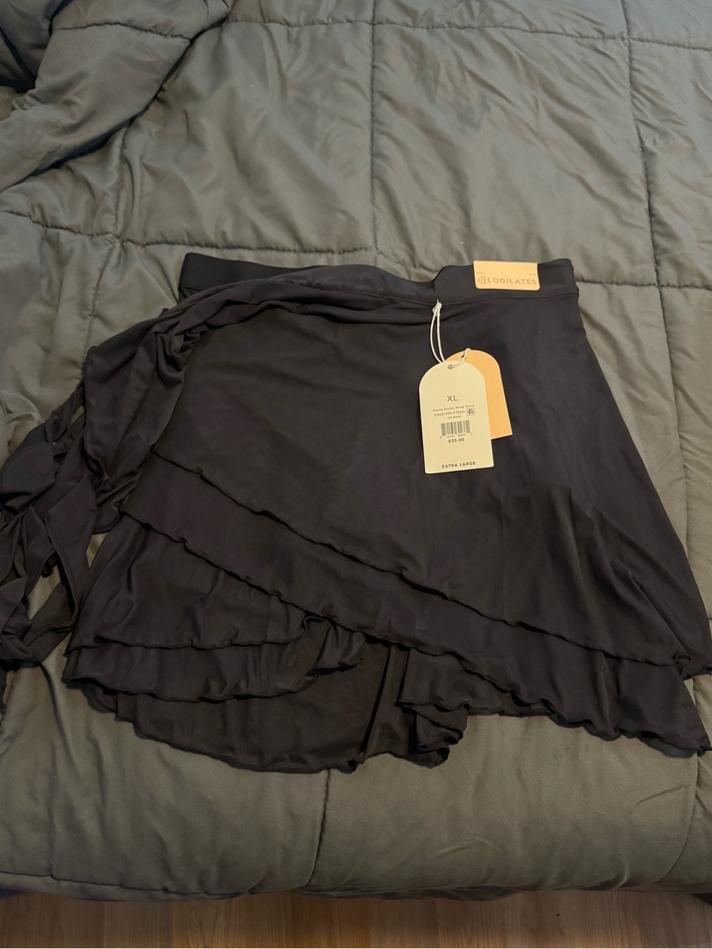Blogilates Black Ruffled Wrap Skirt - XL